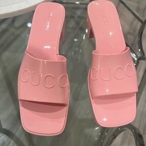 Authentic gucci rubber sandals